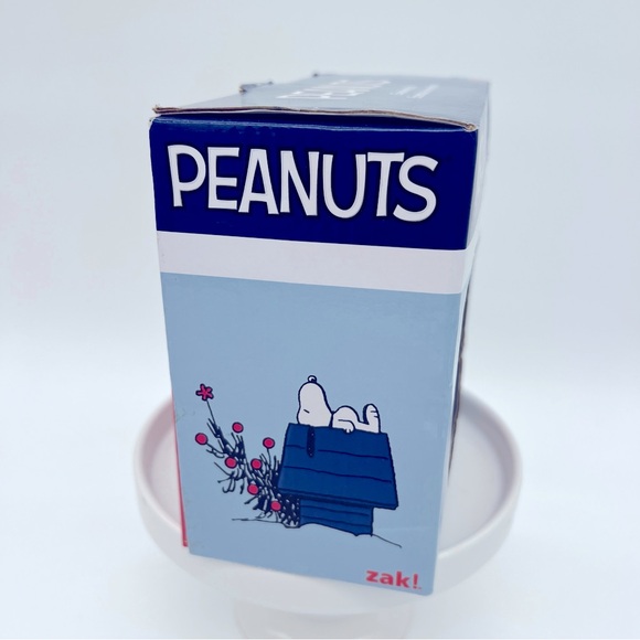 Peanuts Snoopy Linus Charlie Brown Set Of 2 Glassware Cup NIB - Picture 5 of 12